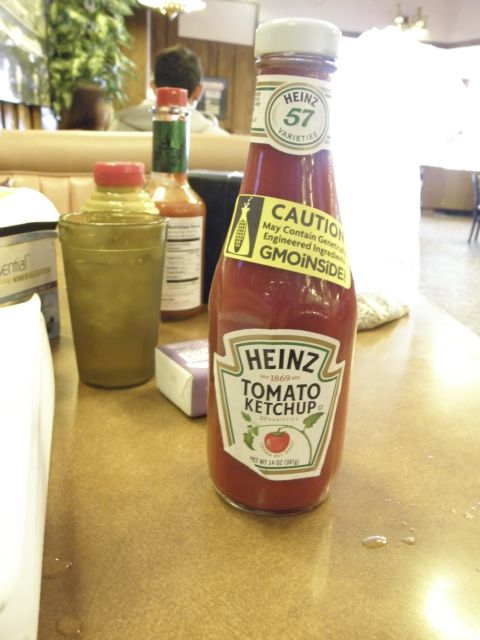 http://curezone.com/upload/Blogs/Your_Enchanted_Gardener/Heinz_Ketchup_has_GMOs_Inside.jpg