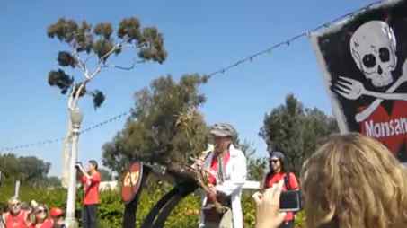 http://curezone.com/upload/Blogs/Your_Enchanted_Gardener/Leslie_Speaking_at_March_Against_Monsanto_M.jpg